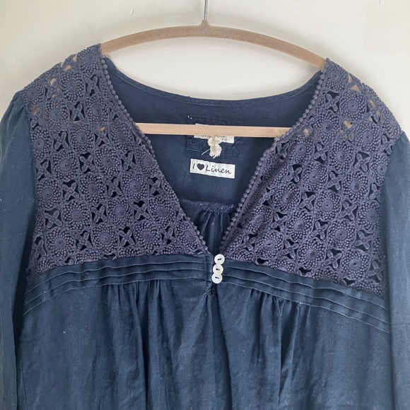 Dark blue 100% linen long sleeve blouse boho top with lace detail size XS / 4 - Picture 3 of 6